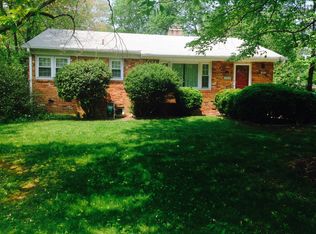 1802 Trenton Dr, Alexandria, VA 22308