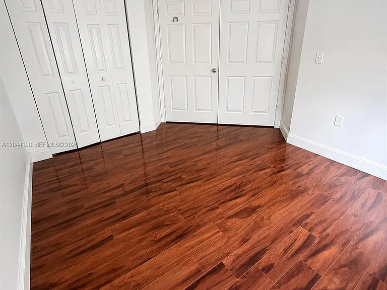 17145 N Bay Rd #4307 — Photo 22
