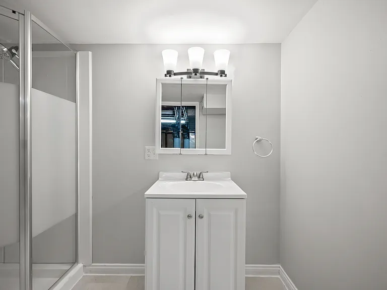 1597 Edward Dr — Photo 19
