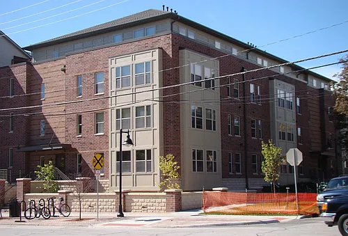 603 S Dubuque St #12 Photo 1