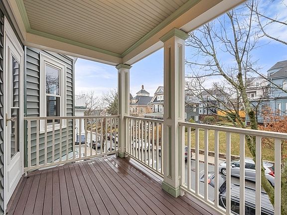 3rd image of 128 Cushing Ave #2