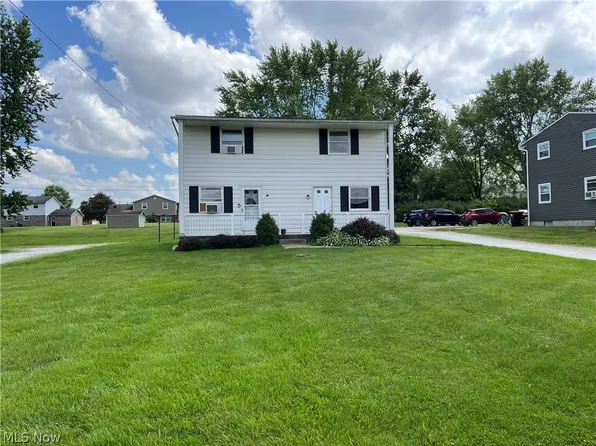 404-406 Beechwood St, Louisville, OH 44641