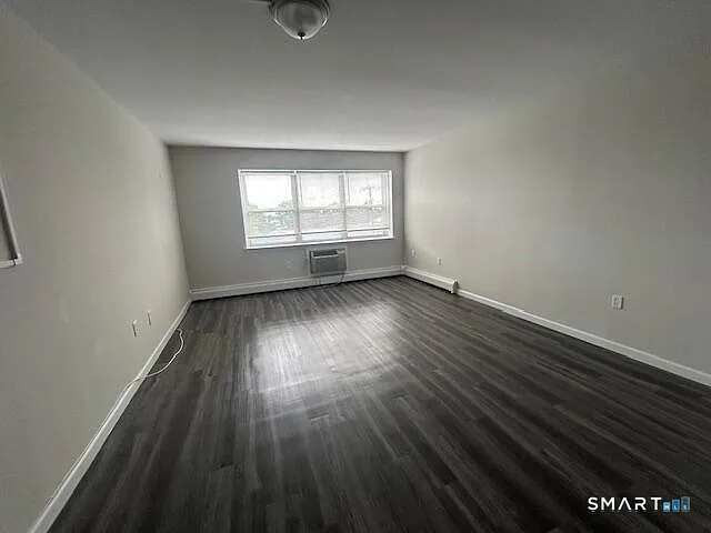 40-2 Prospect Ave #2J — Photo 9