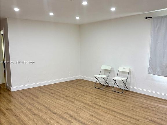 5th image of 11201 NE 3rd Ave