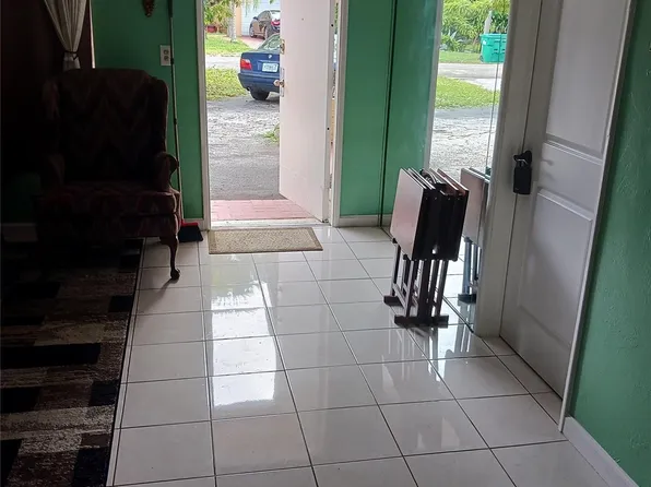 245 NE 164, North Miami Beach, FL 33162