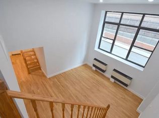213 E 37th St #1G, New York, NY 10016