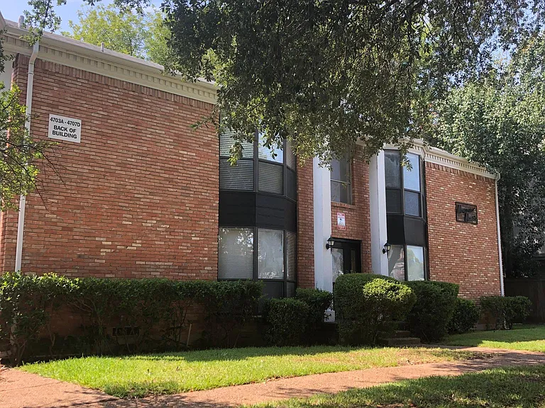 4707 McKinney Ave — Photo 14