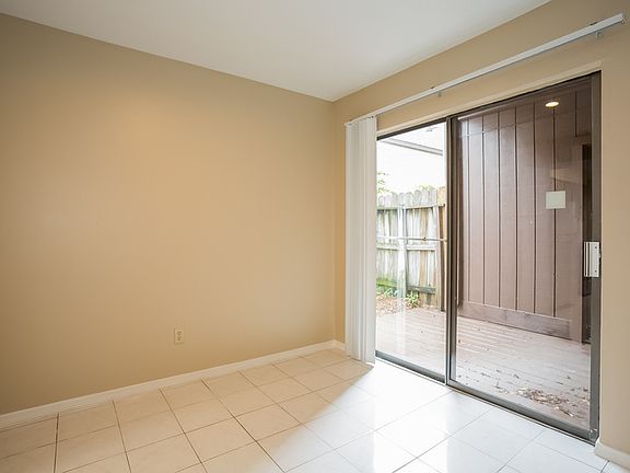 4th image of 8311 Augustine Dr APT E