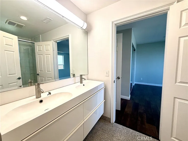4214 Barrett Rd — Photo 18