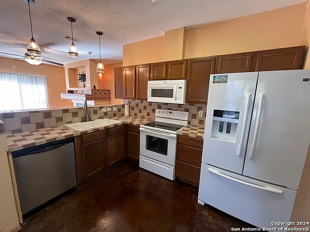 7339 Hunters Land — Photo 11