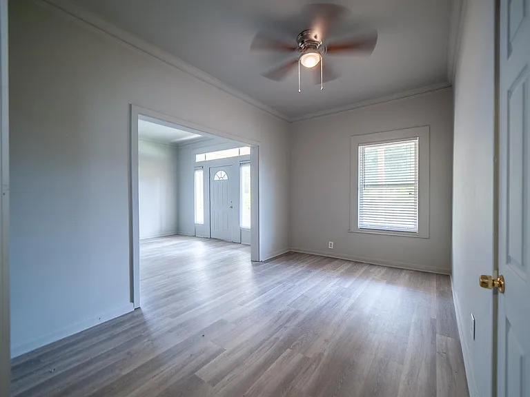 35 S Rembert St — Photo 6