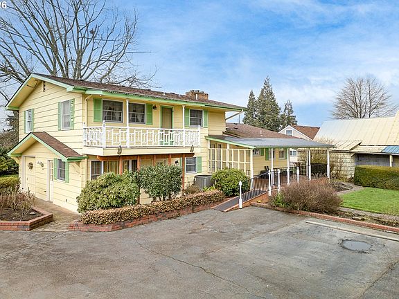 2nd image of 89805 Sprague Rd