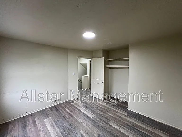942 S Central Dr — Photo 10
