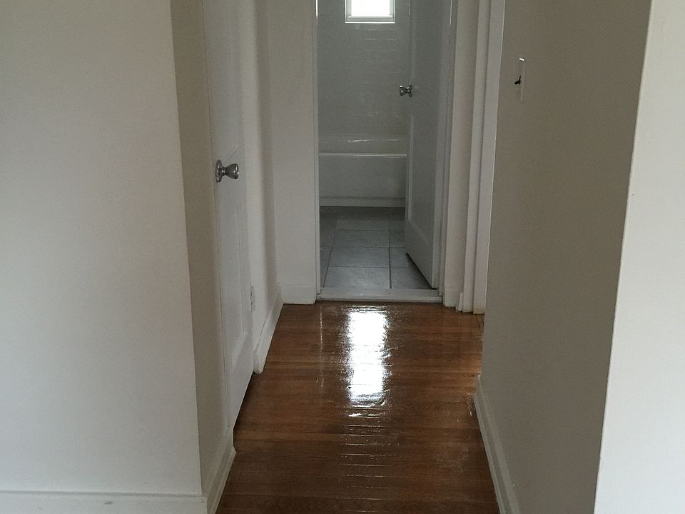 2nd image of 81 Shadyside Ave #1ST