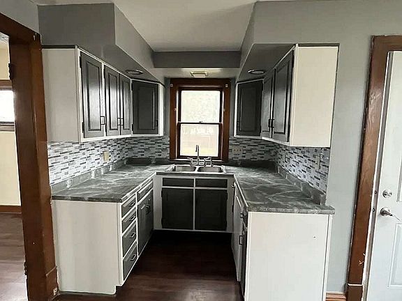 5th image of 704 McKinley Ave