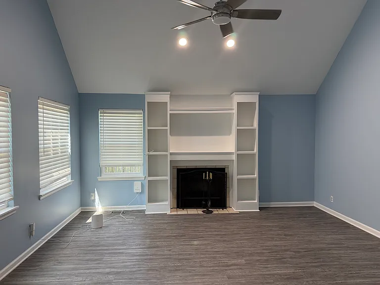 11131 Bayridge Cir W — Photo 10