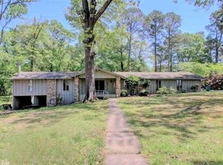 3921 S Linden St, Pine Bluff, AR 71603