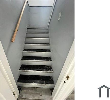 5th image of 3462 Baldwin St