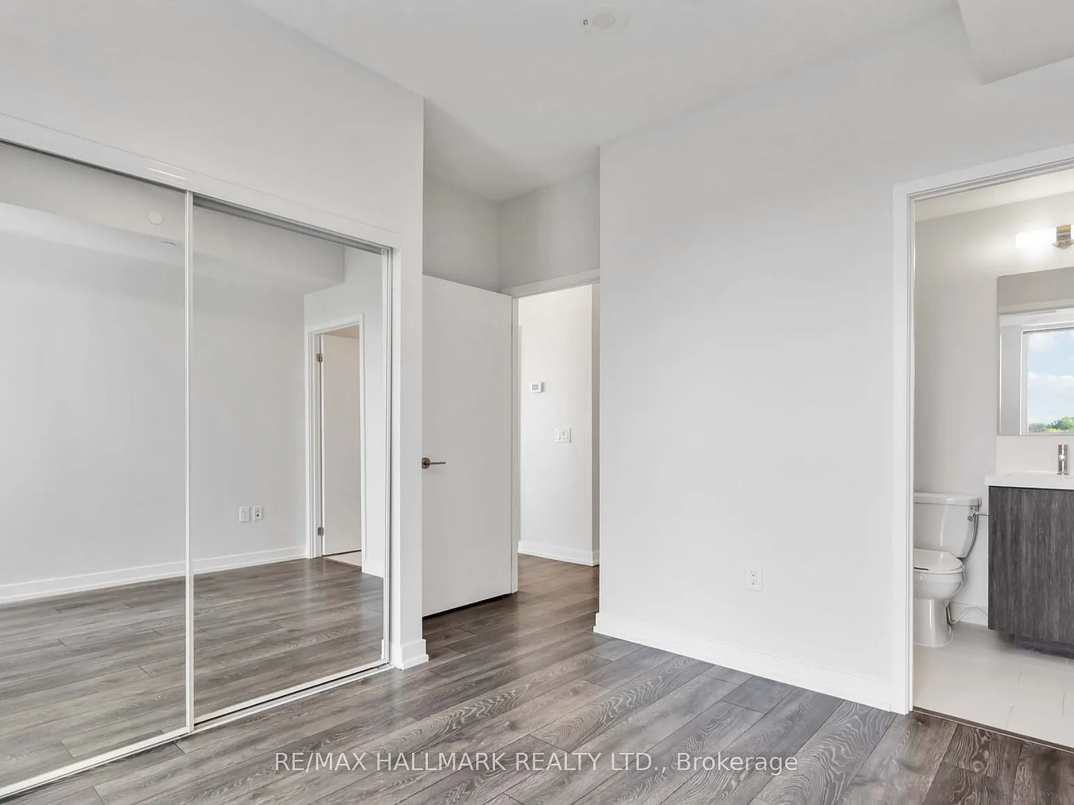 2 bed, $2,895 — Photo 2