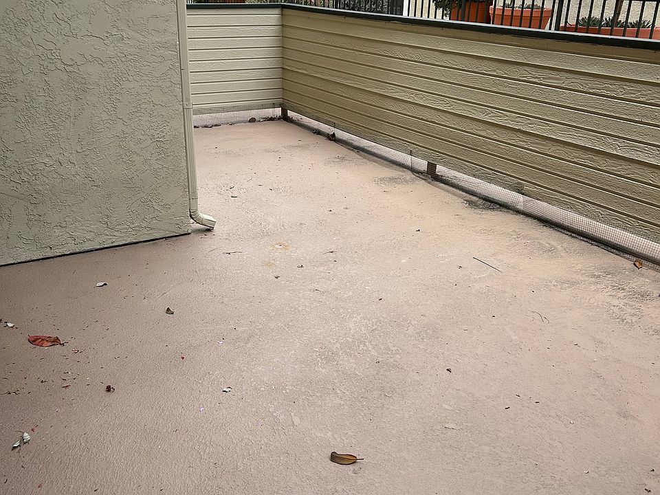 Large patio off living room.