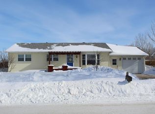 701 6th St E, West Fargo, ND 58078