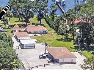 104 Palm Ln, Crescent City, FL 32112