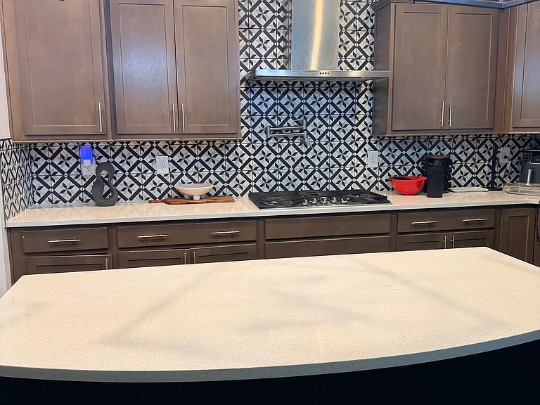 7318 Shady Tree Ct — Photo 22