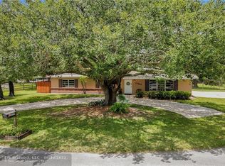 13323 SW 28th St, Davie, FL 33330