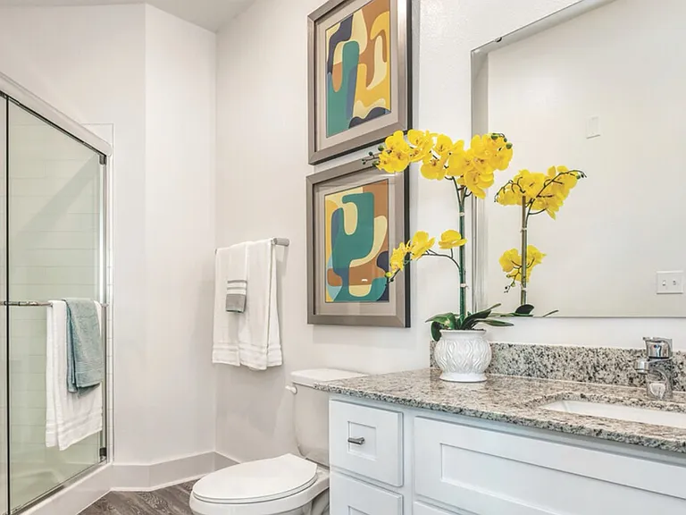 Venice Isles Luxury Apartments — Photo 15