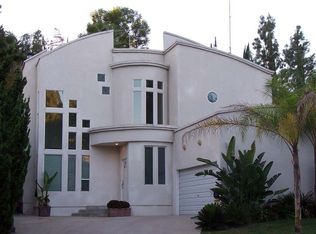 5007 Rigoletto St, Woodland Hills, CA 91364