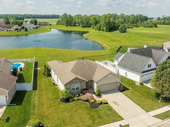 3rd image of 2317 Whitetail Ln