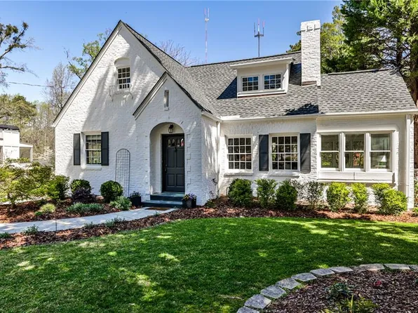 1751 Meadowdale Ave NE, Atlanta, GA 30306