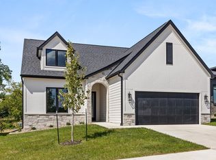2642 SE Steele Dr, Waukee, IA 50263