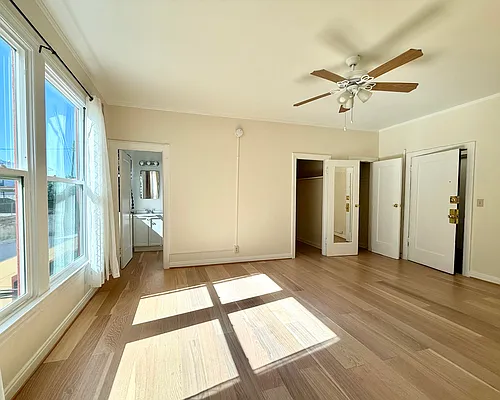105 S Commonwealth Ave #4 Photo 1