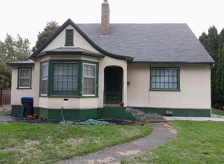 2nd image of 357 S 1st Ave