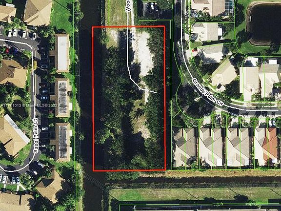 3rd image of 5484 Woodland Dr