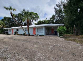 2114 53rd Ave W, Bradenton, FL 34207