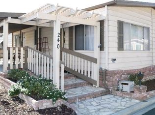 240 Ridgelake Dr, Placentia, CA 92870