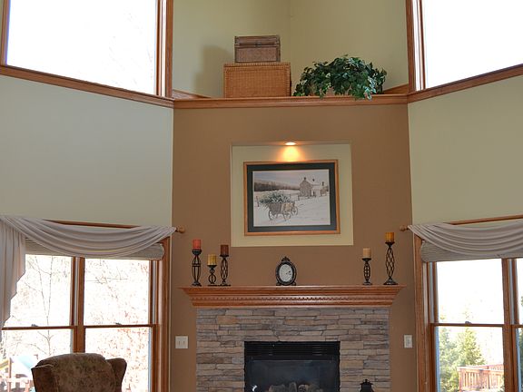 2nd image of 17405 Parkside Dr