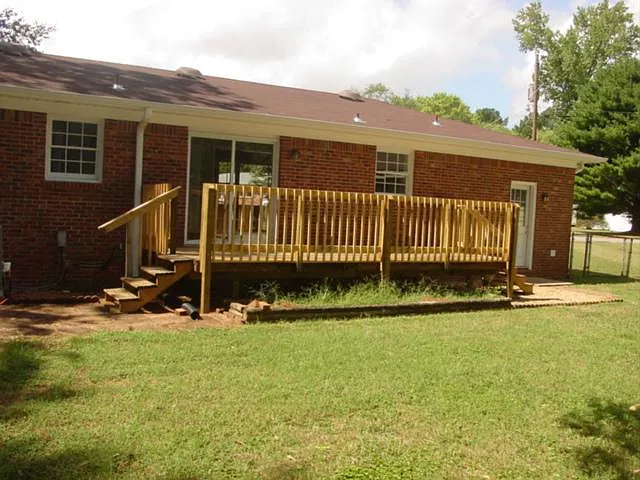 600 Larry Dr — Photo 27