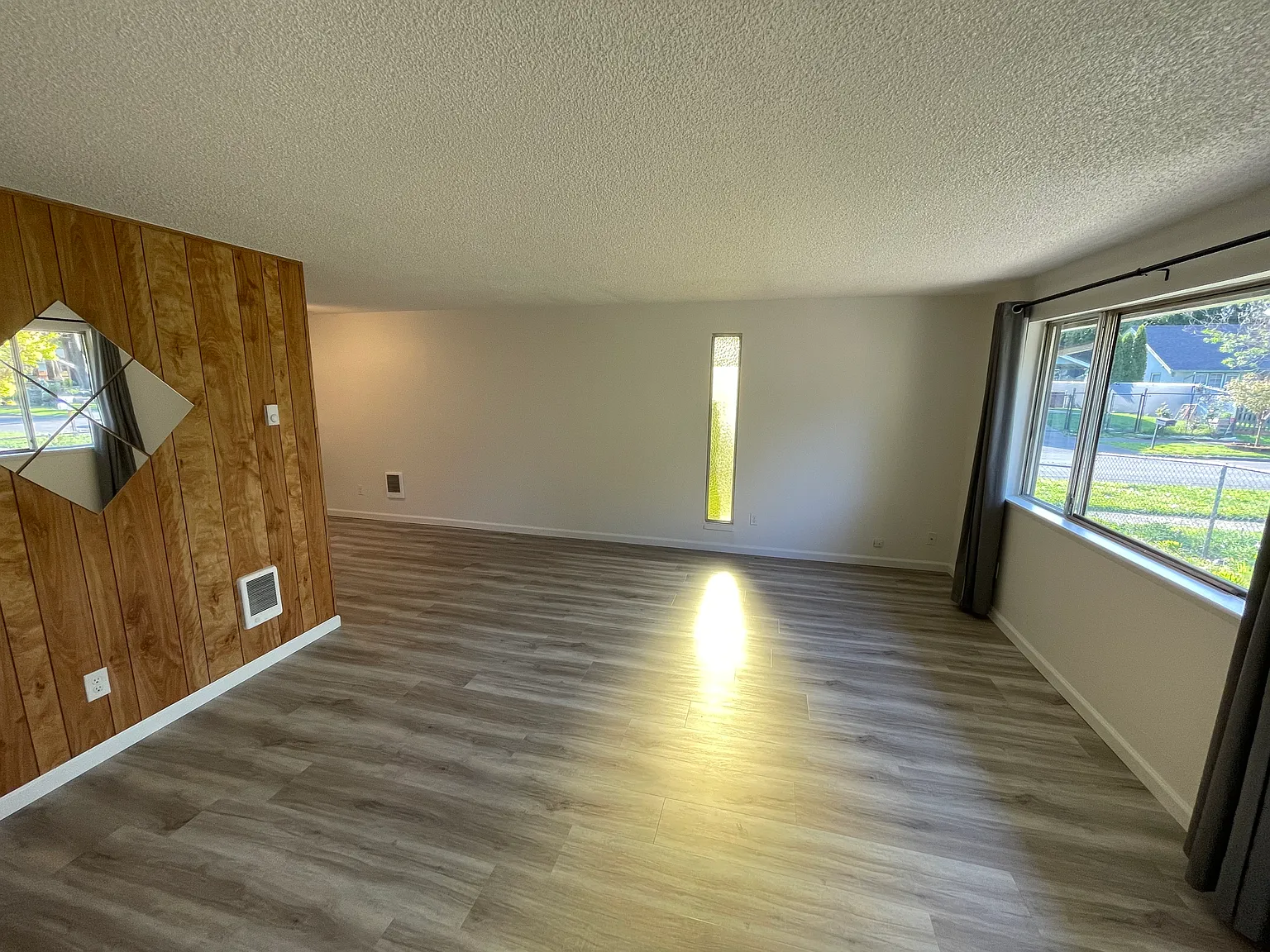 2 bed, 780 sqft, $2,000 — Photo 3