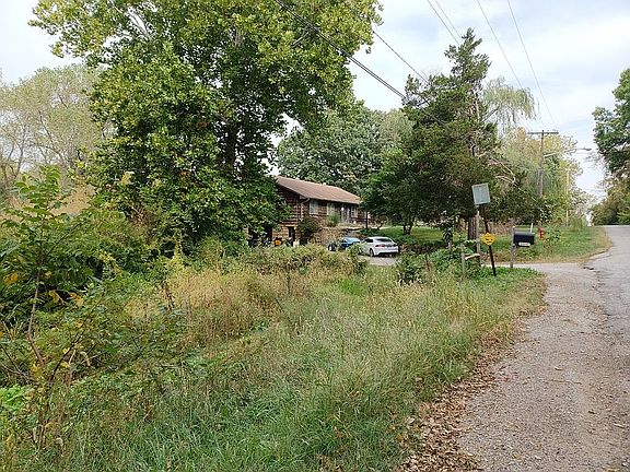 3rd image of 3510 N 51st St