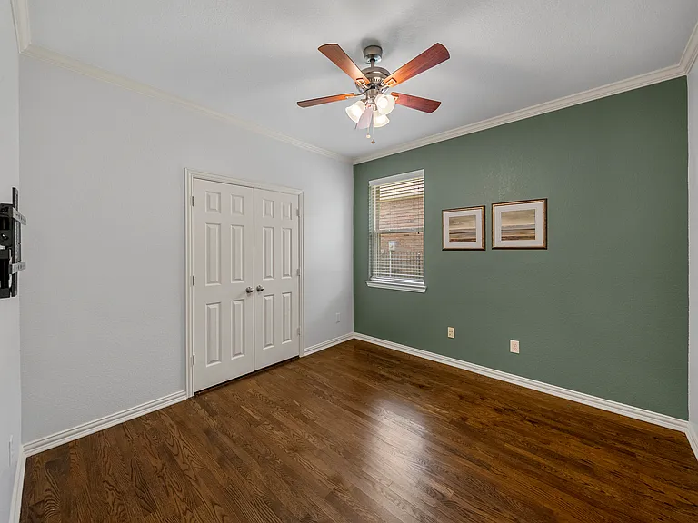 351 Cove Dr — Photo 9