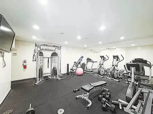 Rented by Metropolitan Property Group | media 21