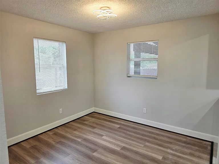 9713 Yuma St — Photo 8