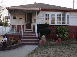 14818 Huxley St, Rosedale, NY 11422