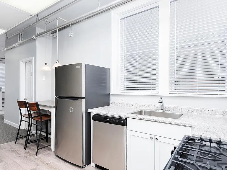 3910 N Central Park Ave #G — Photo 6