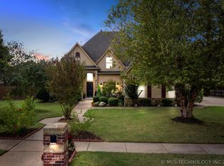 6800 S Sycamore St, Broken Arrow, OK 74011