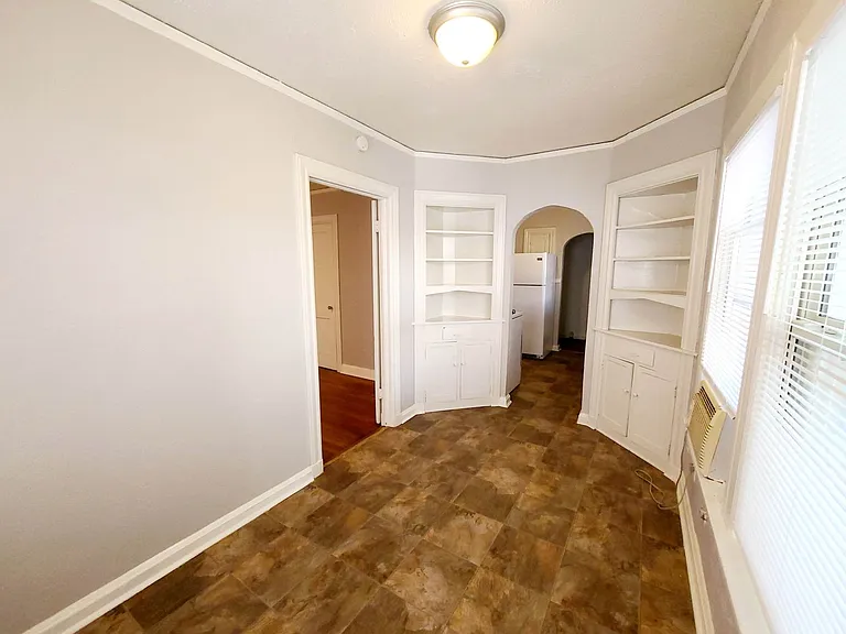 5707 Ross Ave — Photo 6