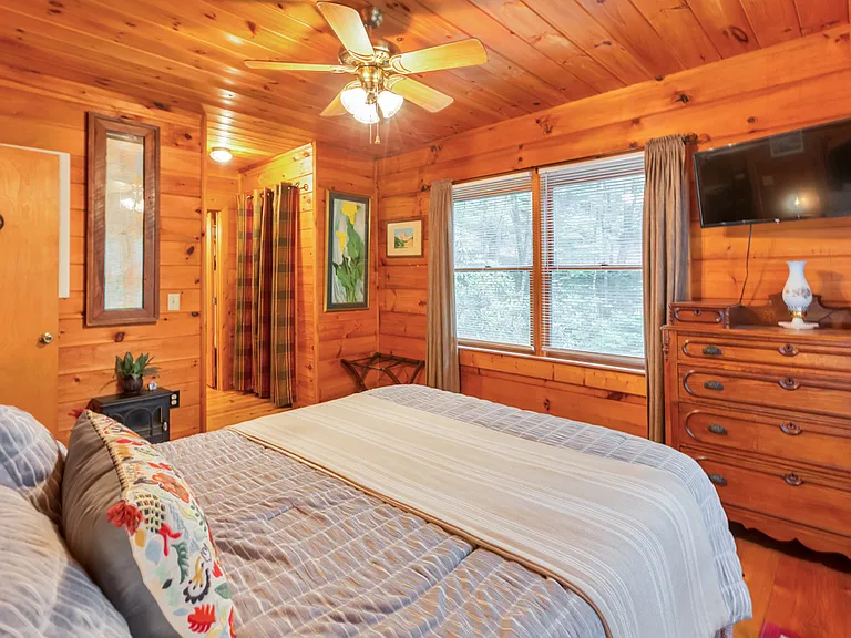 9 Briar Creek Rd — Photo 23